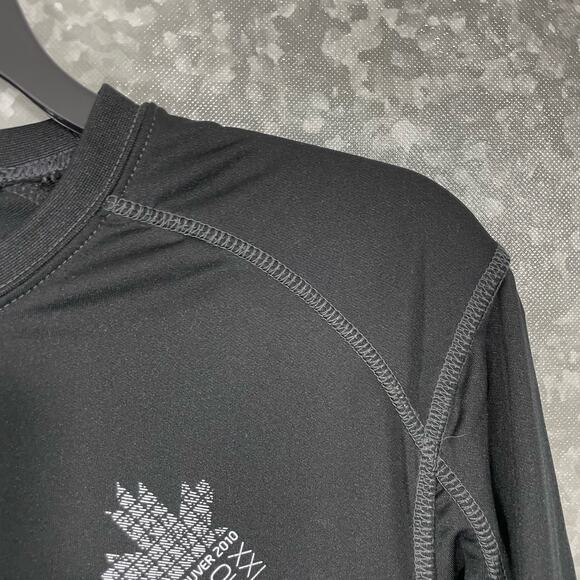 Vancouver Olympics 2010 Hudsons Bay Co Men’s Black Long Sleeve Tee - Size Medium - Picture 2 of 8